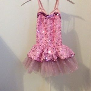 Weiss man performance tutu Outfit